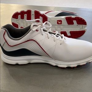 FootJoy Junior Pro SL Spikeless Golf Shoes